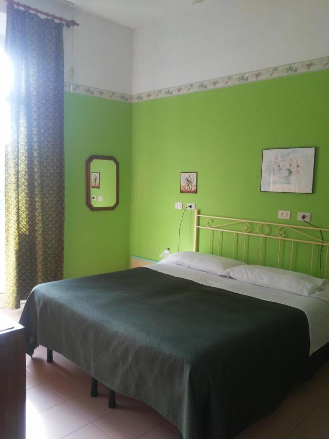וירג'יו Hotel Villa Morgana מראה חיצוני תמונה