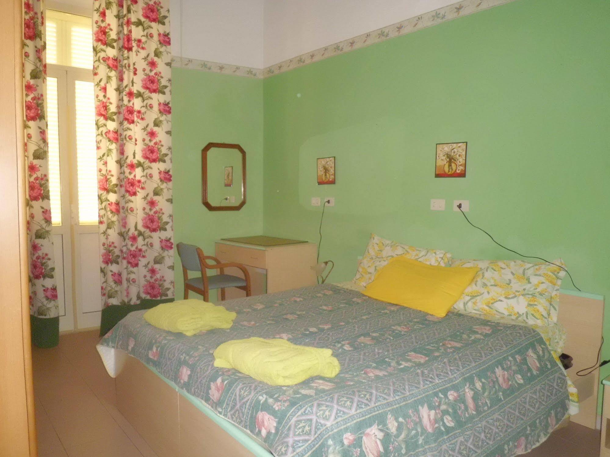וירג'יו Hotel Villa Morgana מראה חיצוני תמונה
